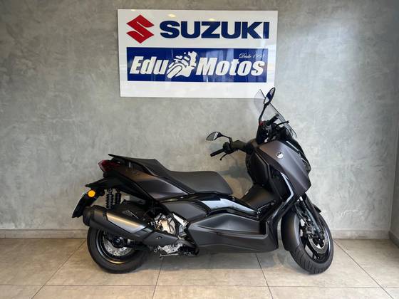 YAMAHA XMAX 300 CONNECTED ABS 